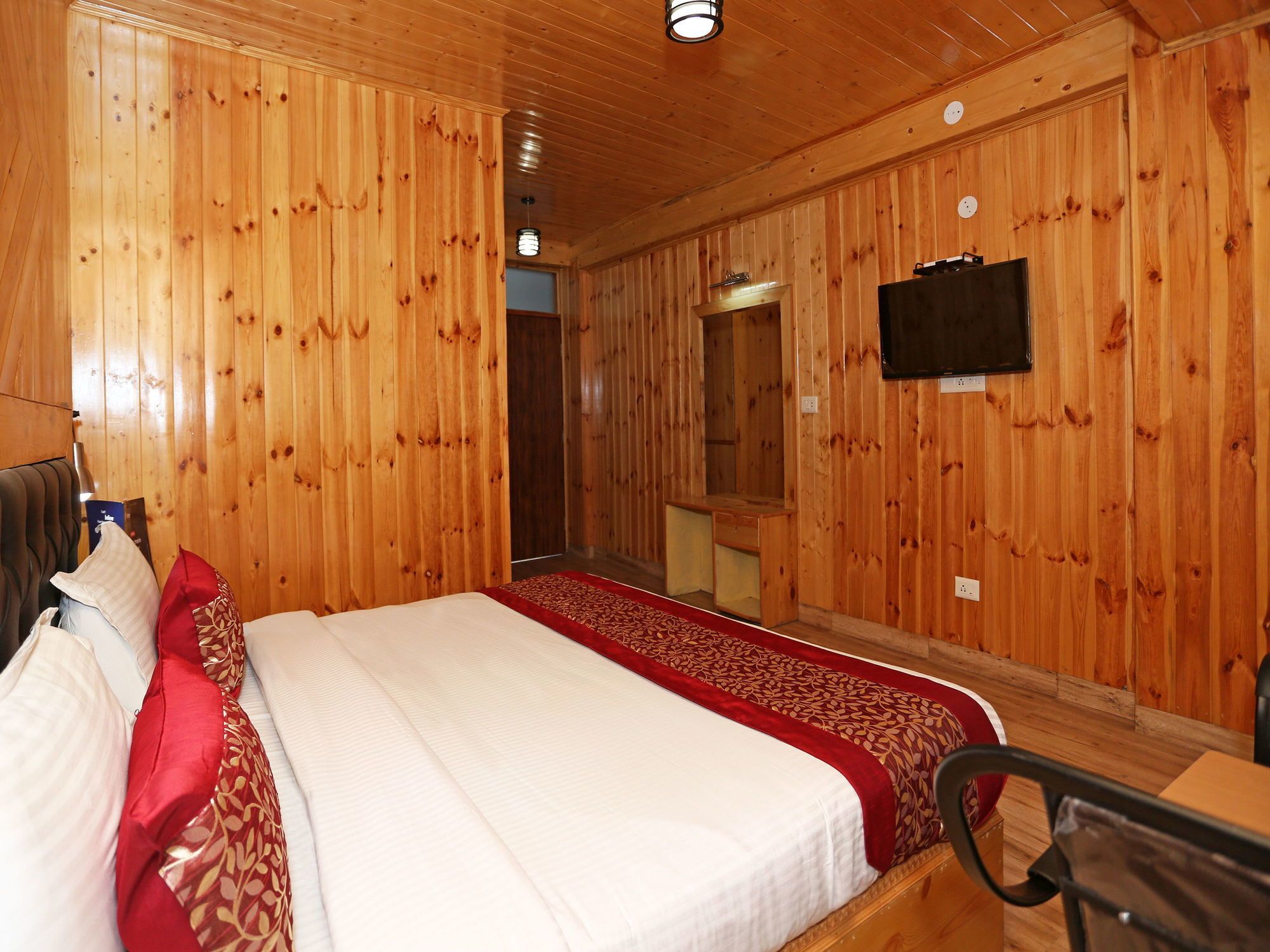 Oyo 9486 Mahadev Cottage Vashist Bagian luar foto
